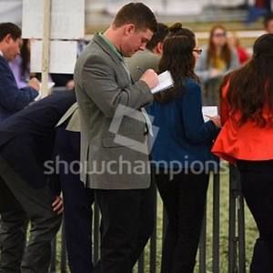 Meet your Posher, Travis